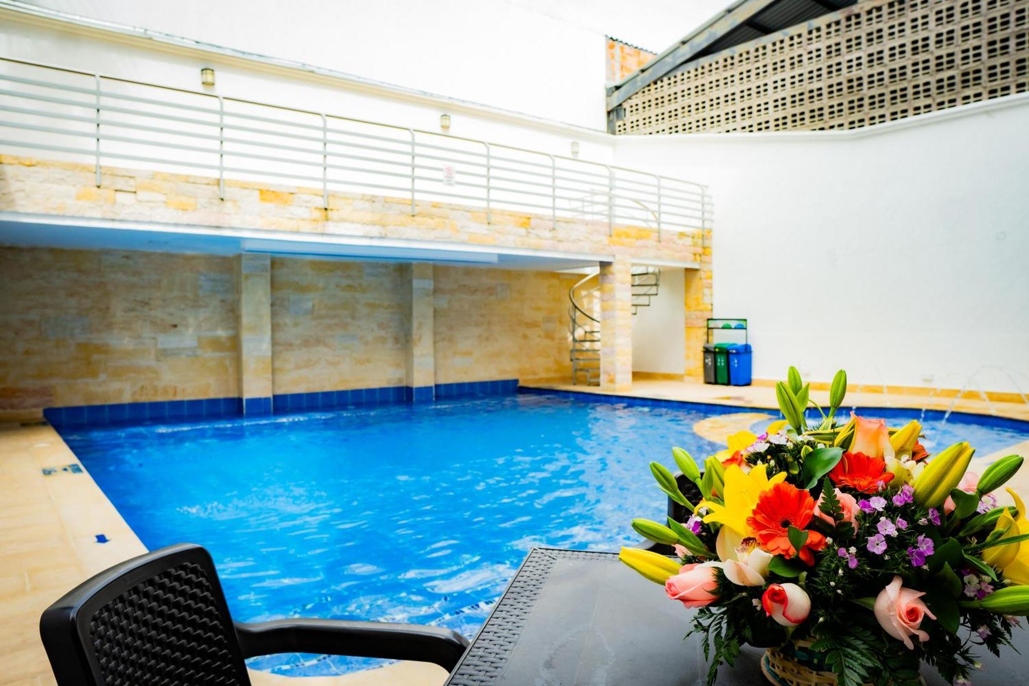 Kalina Hotel Girardot Luaran gambar